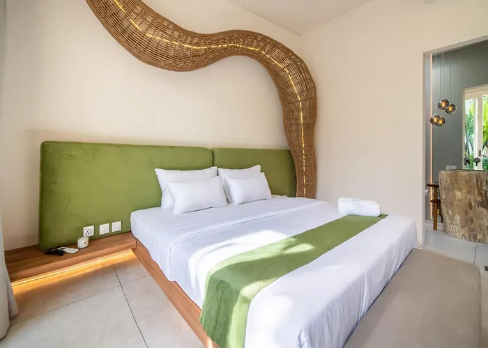 Magic Day 2br With Private Sauna, Jacuzzi, Projector