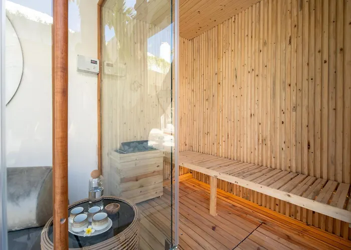 Magic Day 2br With Private Sauna, Jacuzzi, Projector *