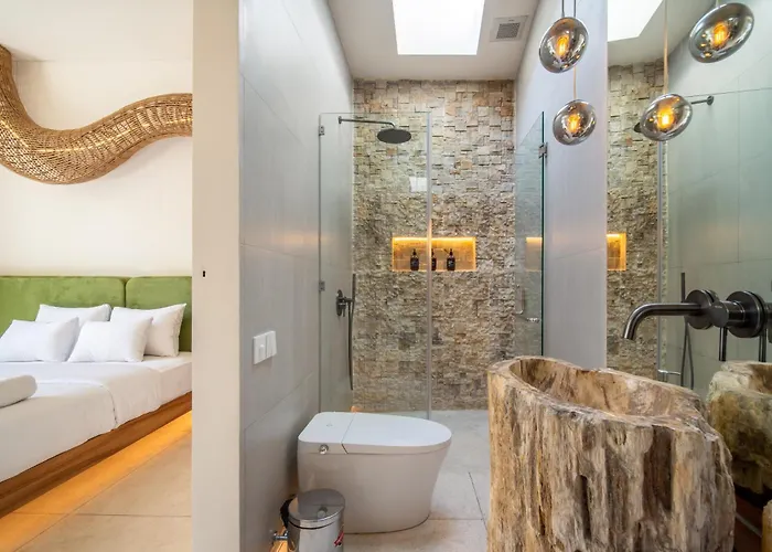 Magic Day 2br With Private Sauna, Jacuzzi, Projector فيلة سمينياك